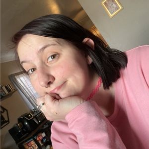 Meet your Posher, Samara